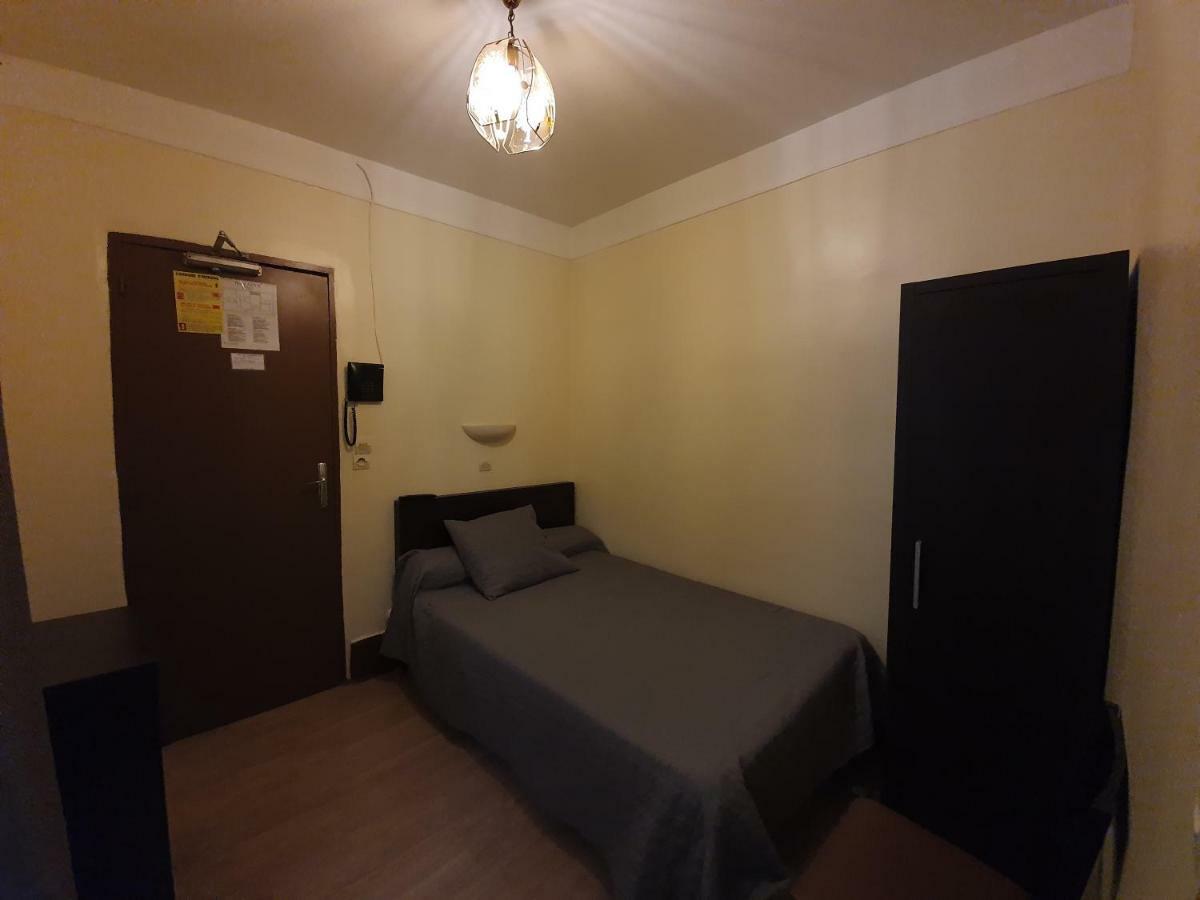 Hotel Anya Paris Dış mekan fotoğraf